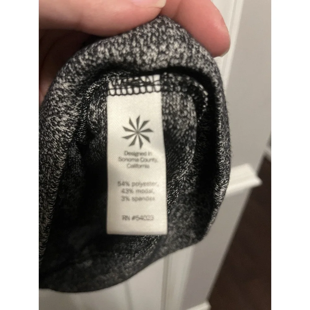 Women's Athleta grey heathered tunic length top size XS